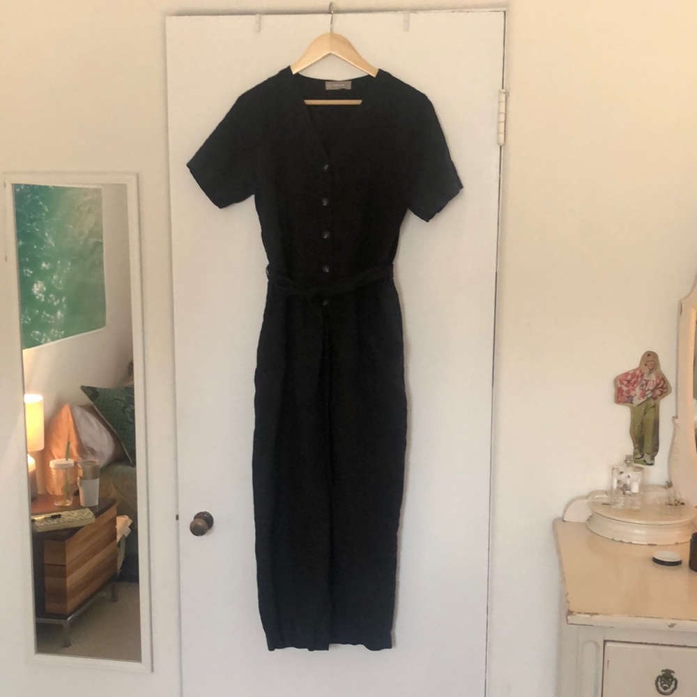 EVERLANE linen button up jumpsuit Large